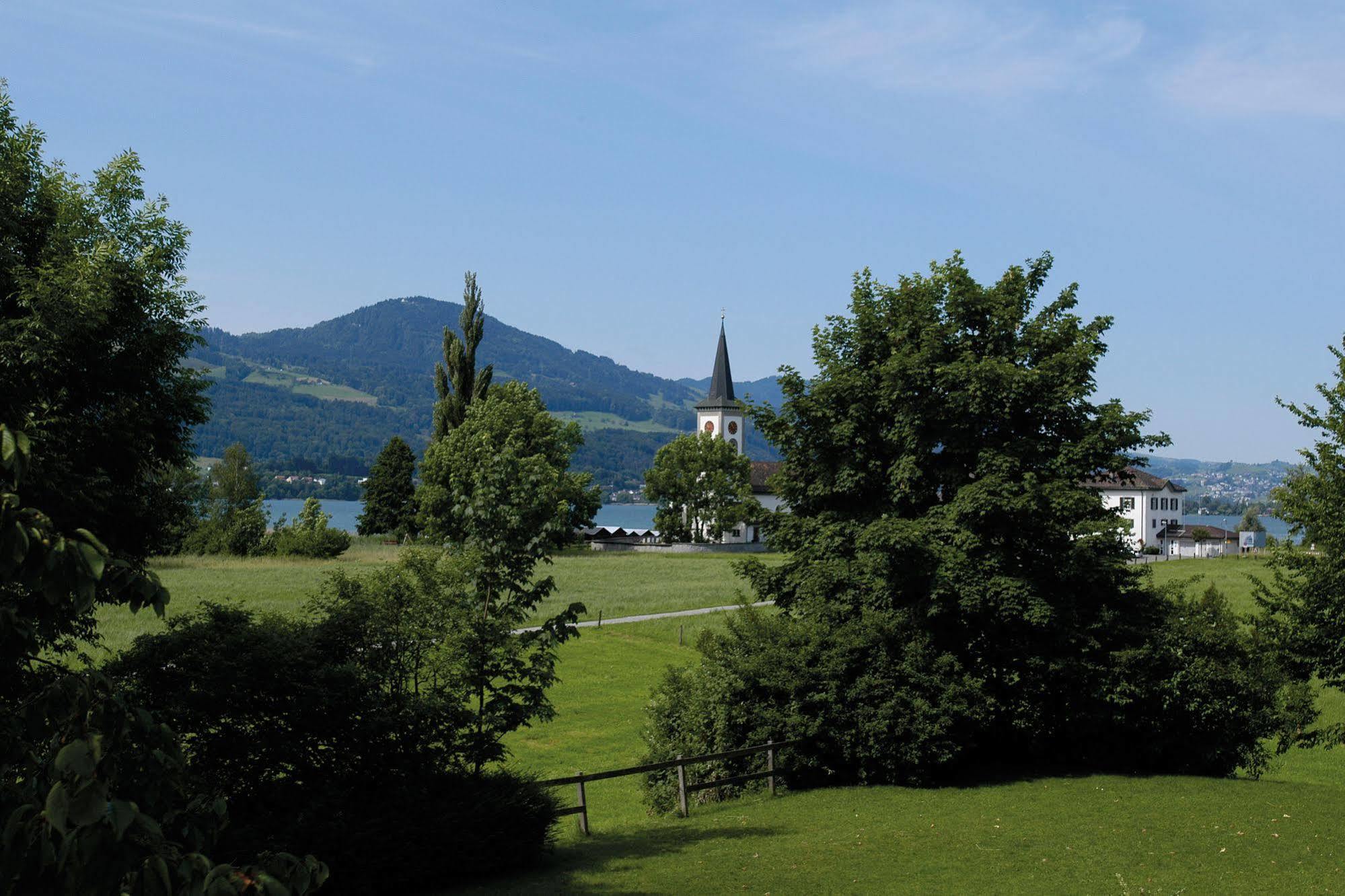 Rapperswil-Jona Youth Hostel Kültér fotó